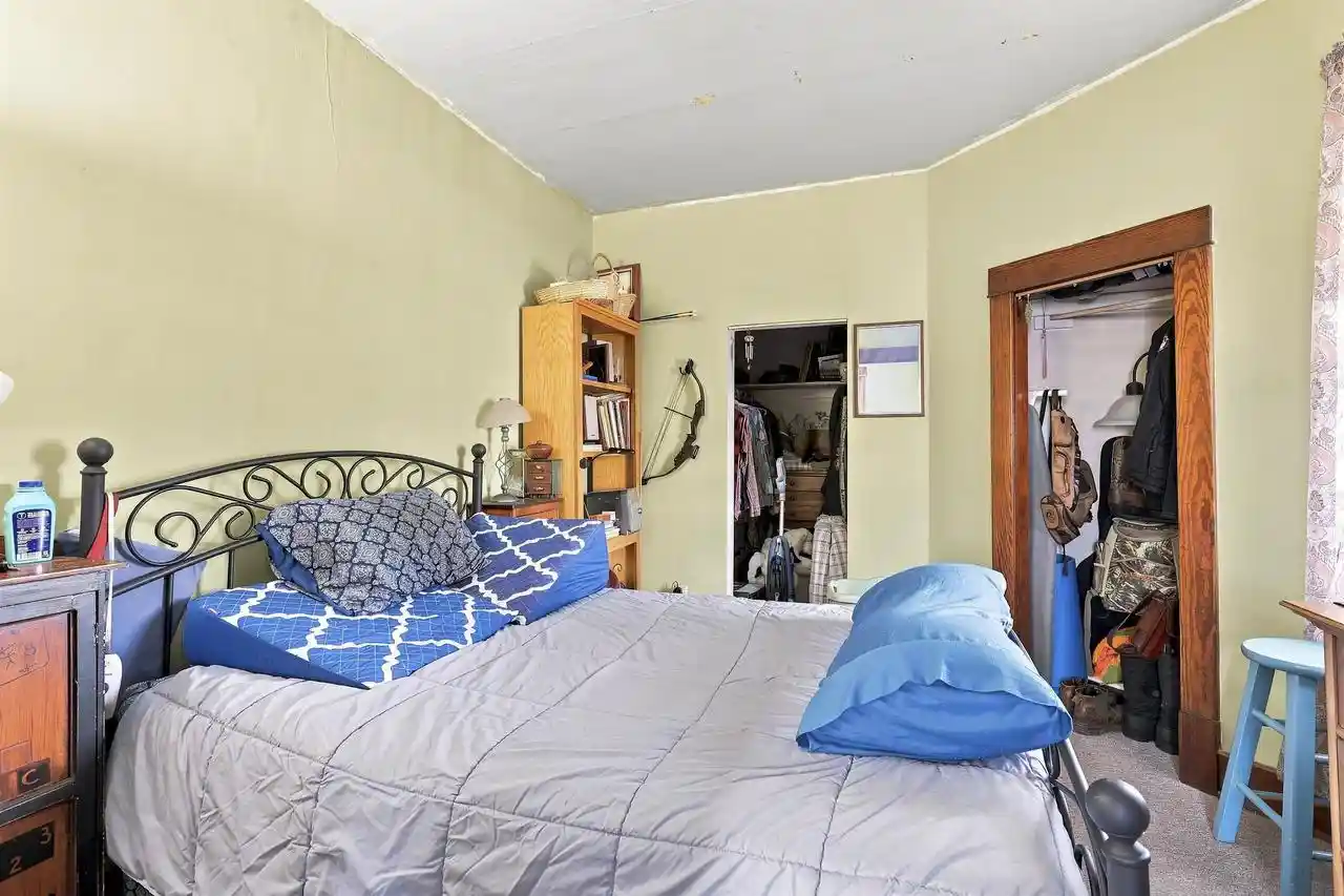 Photo 3 of Single family home for sale at 703 Park Ave, Little Chute, WI 54140 | MLS# 50332734 | Listing updated on 2026-09-29