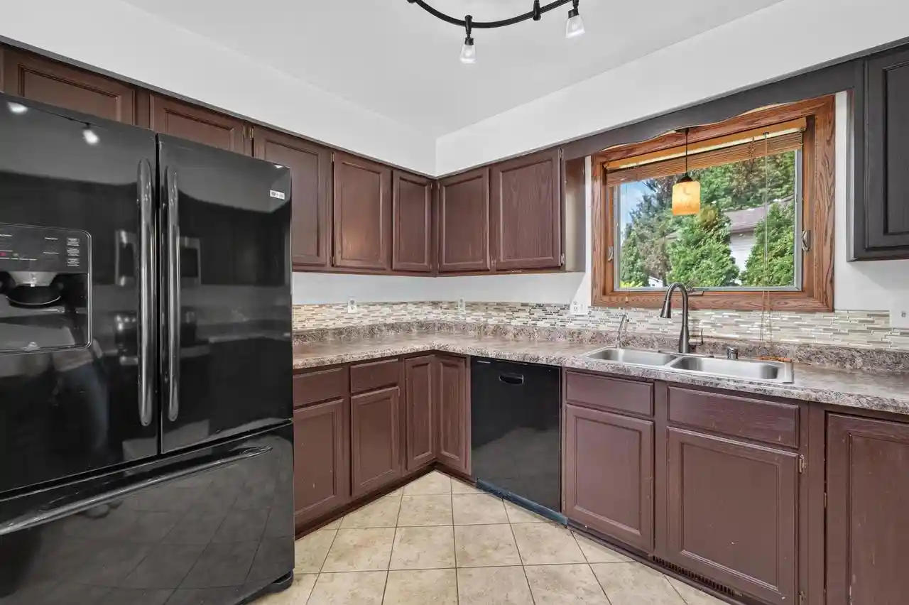 Photo 2 of Single family home for sale at 323 Santa Fe Trl, Waunakee, WI 53597 | MLS# 2032746 | Listing updated on 2026-09-16
