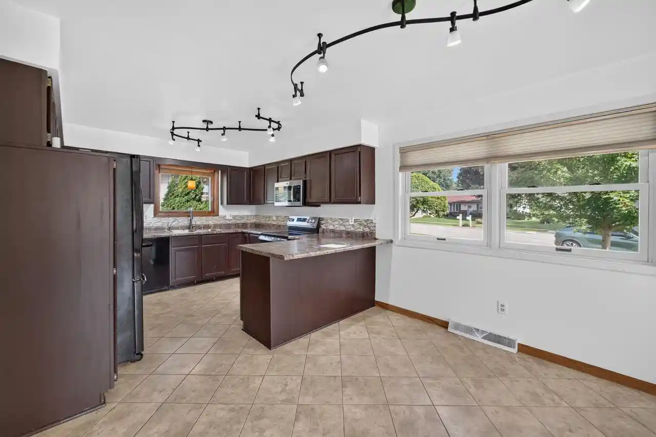 Photo 3 of Single family home for sale at 323 Santa Fe Trl, Waunakee, WI 53597 | MLS# 2032746 | Listing updated on 2026-09-16