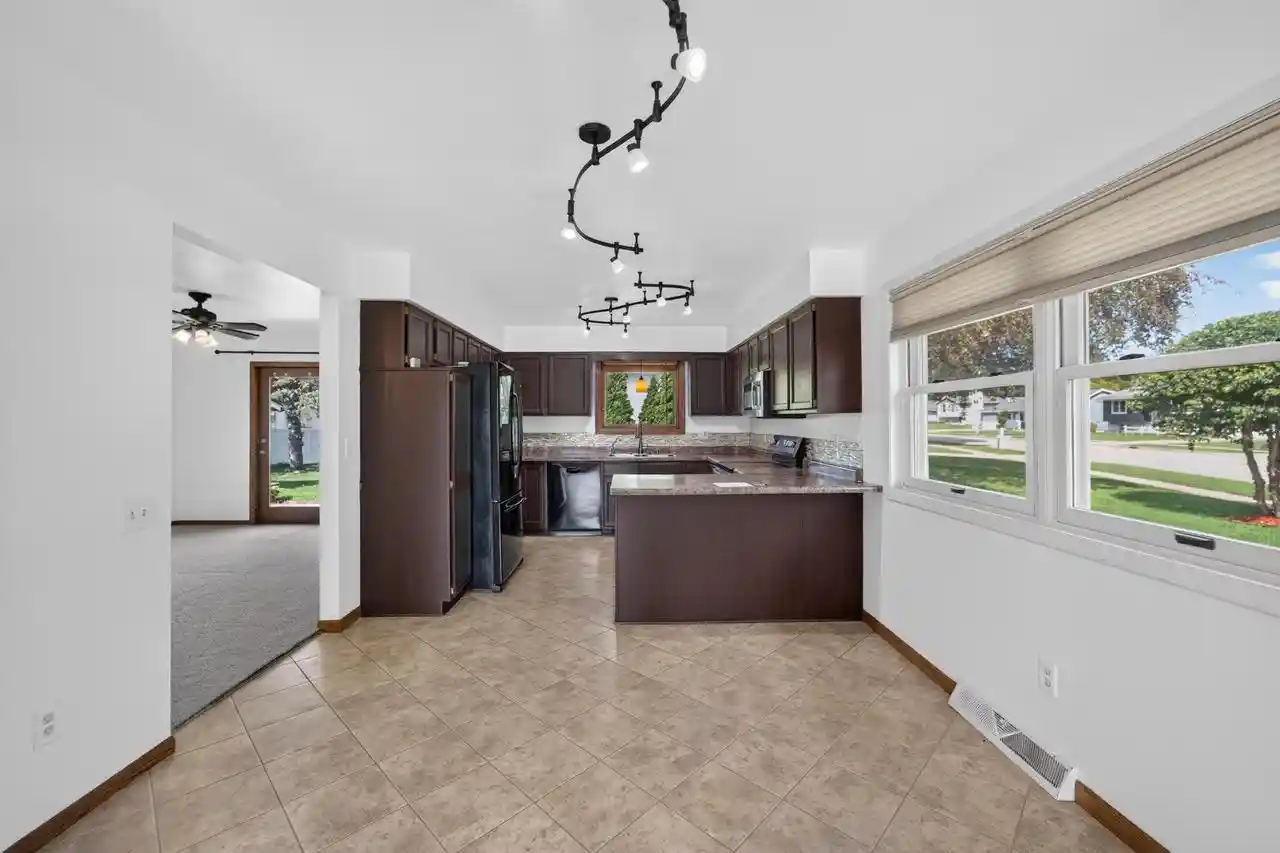 Photo 4 of Single family home for sale at 323 Santa Fe Trl, Waunakee, WI 53597 | MLS# 2032746 | Listing updated on 2026-09-16