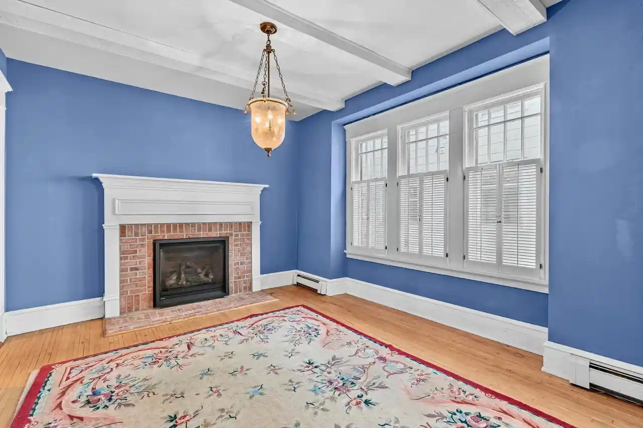 Photo 2 of Single family home for sale at 2851 S Lenox St, Milwaukee, WI 53207 | MLS# 1980752 | Listing updated on 2026-09-18