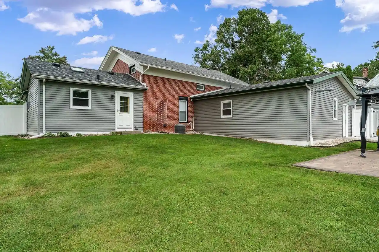 Photo 3 of Single family home for sale at 312 N Main St, Orfordville, WI 53576 | MLS# 2032760 | Listing updated on 2026-10-06
