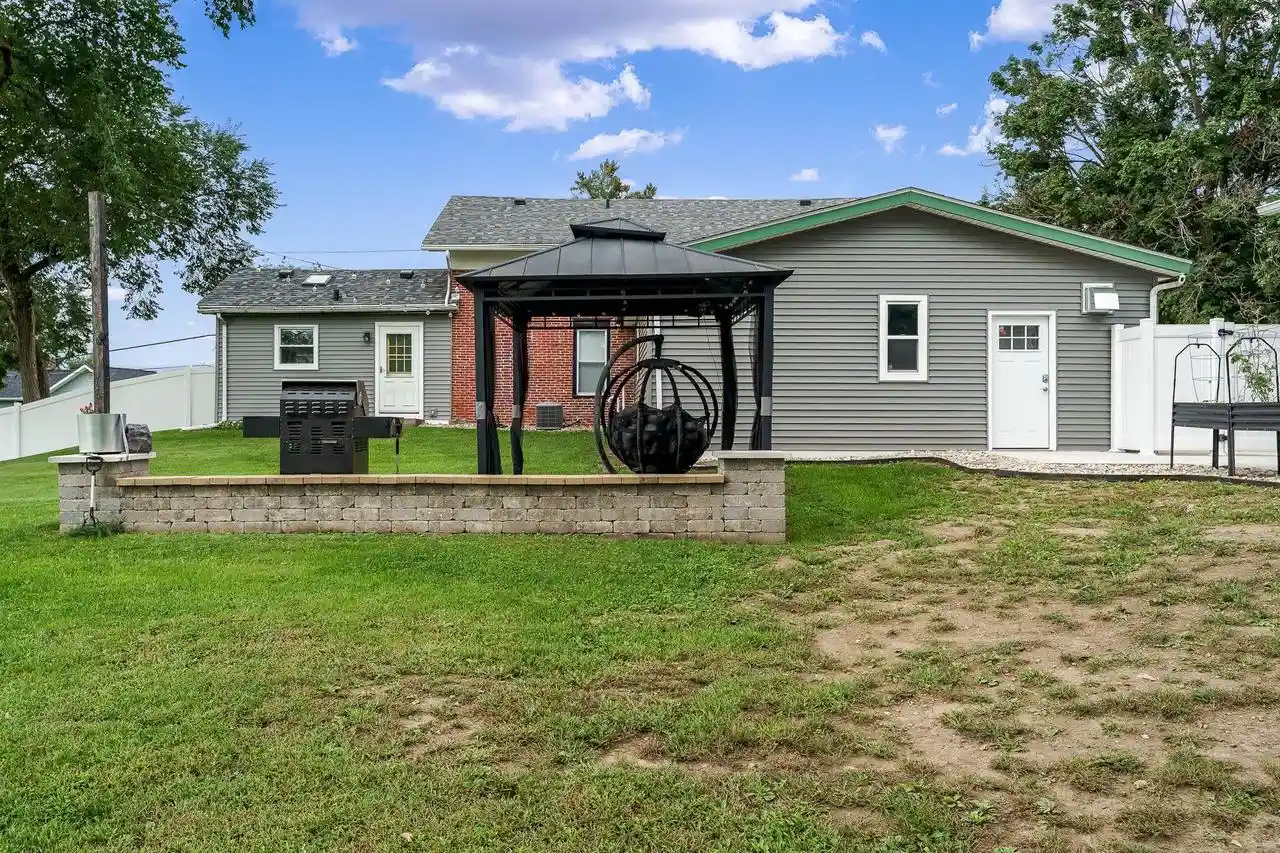 Photo 4 of Single family home for sale at 312 N Main St, Orfordville, WI 53576 | MLS# 2032760 | Listing updated on 2026-10-06