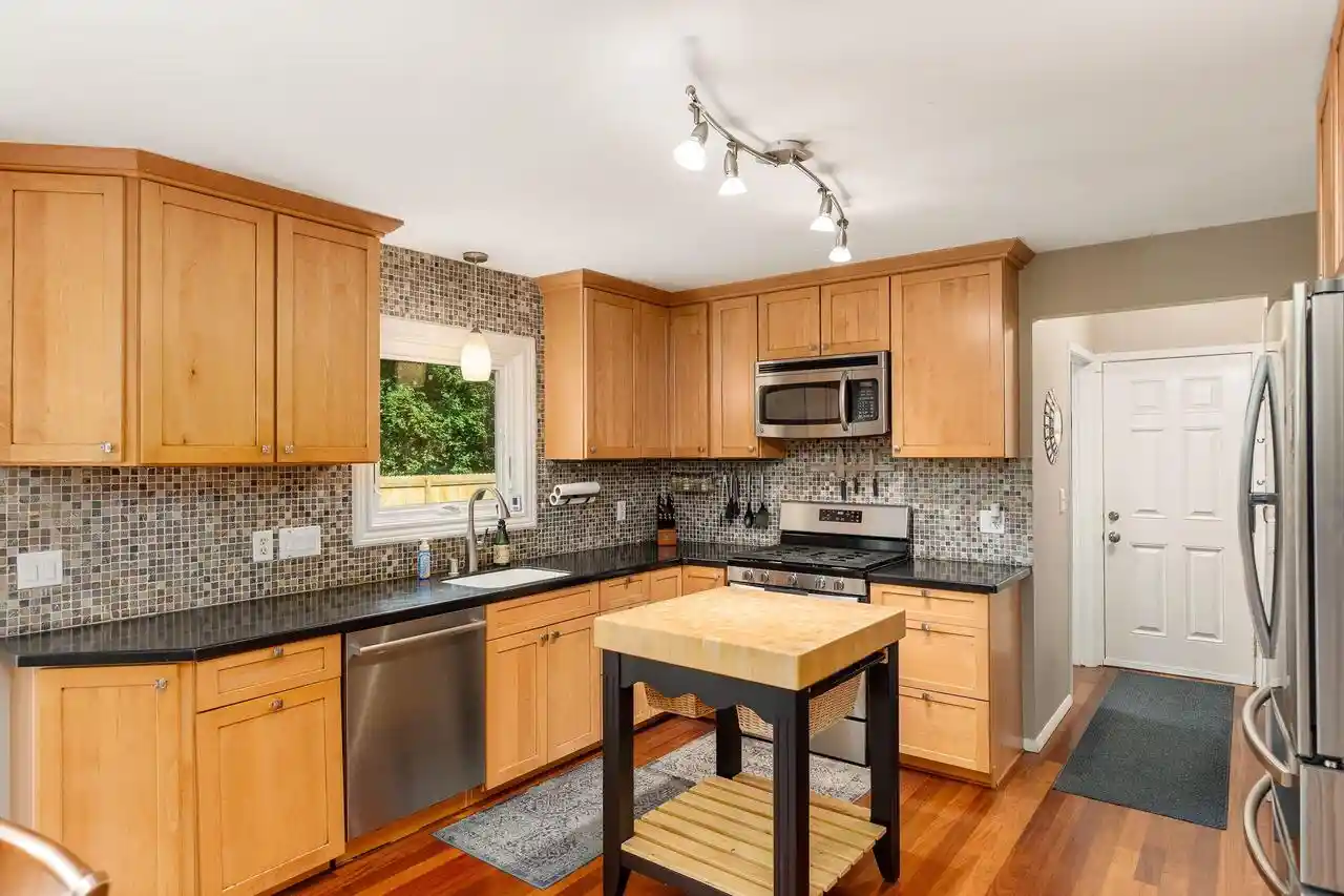 Photo 2 of Single family home for sale at 4665 Delphine Dr, New Berlin, WI 53151 | MLS# 1980768 | Listing updated on 2026-09-19