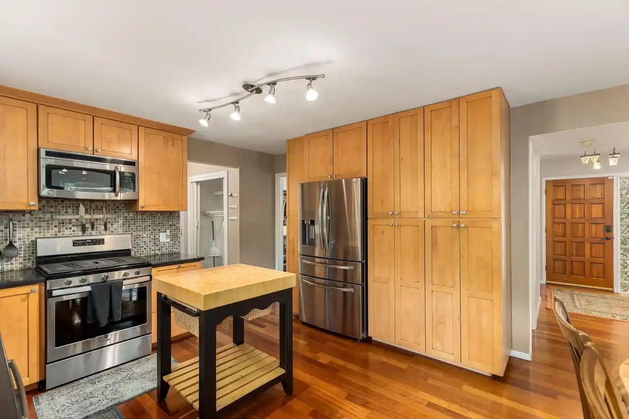 Photo 3 of Single family home for sale at 4665 Delphine Dr, New Berlin, WI 53151 | MLS# 1980768 | Listing updated on 2026-09-19