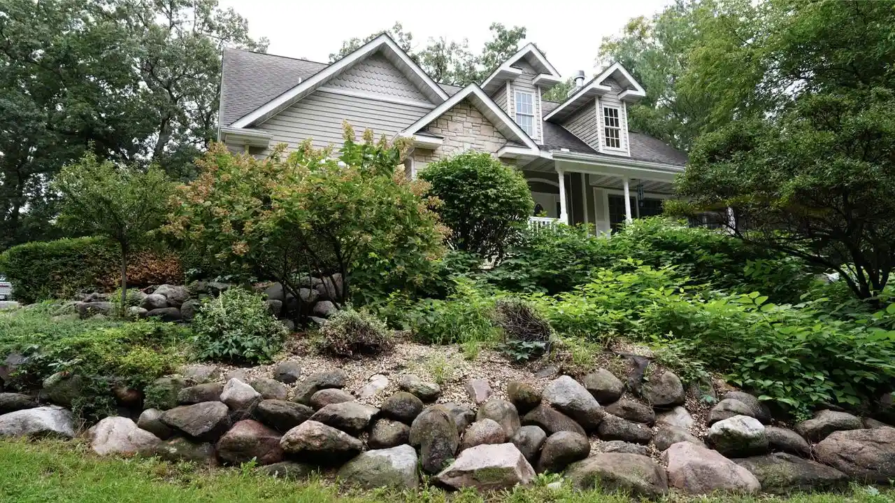 Photo 1 of Single family home for sale at 1528 E Lakeshore Dr, Twin Lakes, WI 53181 | MLS# 1980779 | Listing updated on 2026-09-17