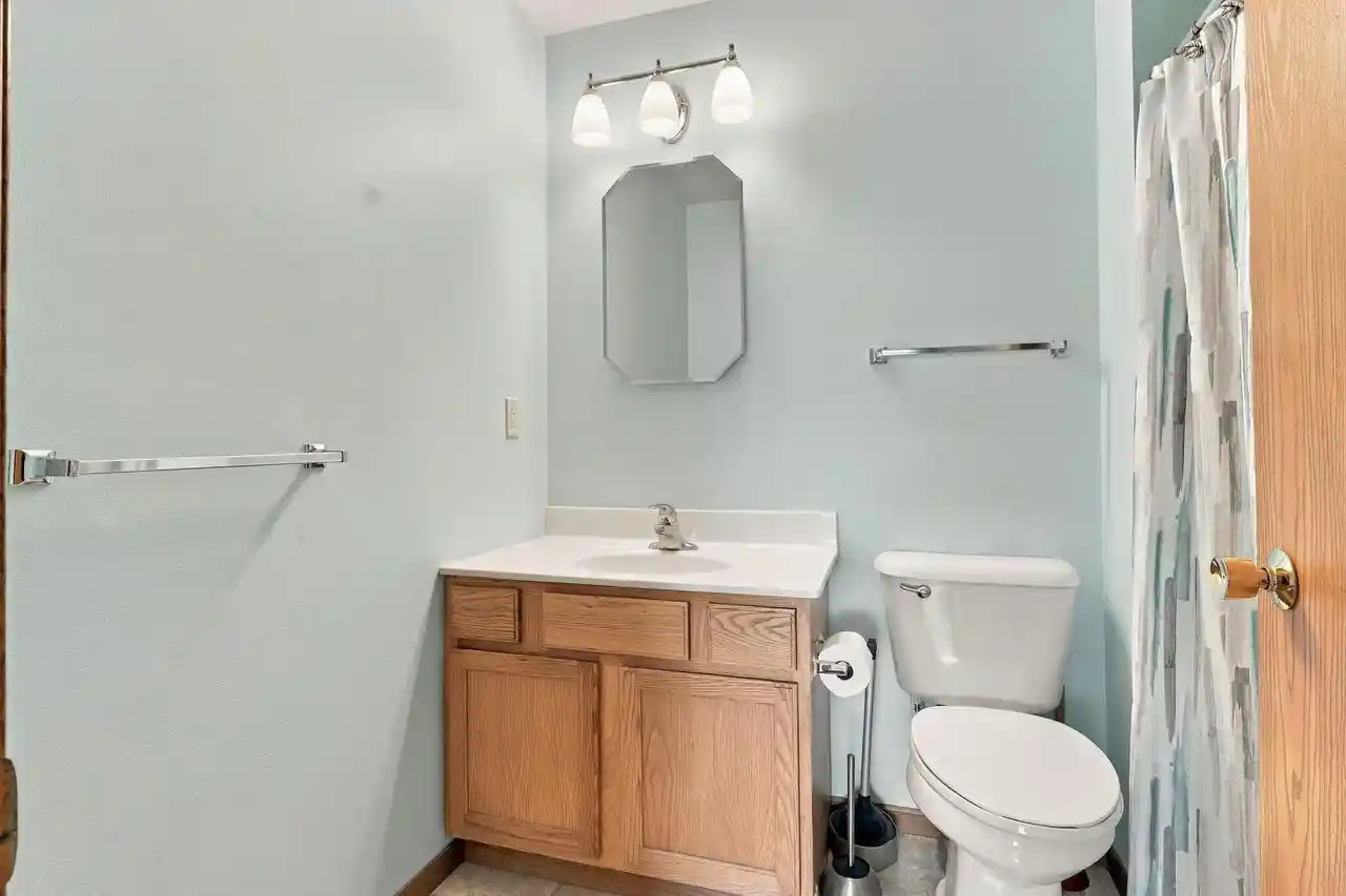 Photo 4 of Condo for sale at 1929 27th Avenue, Kenosha, WI 53140 | MLS# 1980780 | Listing updated on 2026-09-16