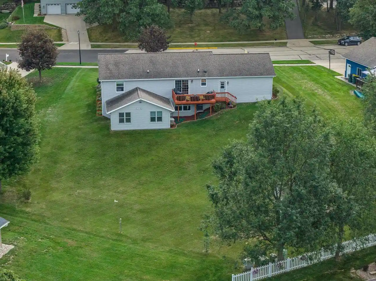 Photo 3 of Single family home for sale at 2217 Winfield Dr, Reedsburg, WI 53959 | MLS# 2032769 | Listing updated on 2026-09-18