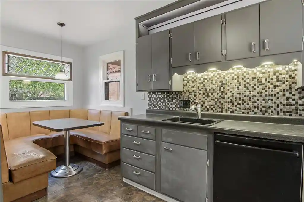 Photo 2 of Single family home for sale at 649 Putnam Dr, Eau Claire, WI 54701 | MLS# 1605176 | Listing updated on 2026-09-16