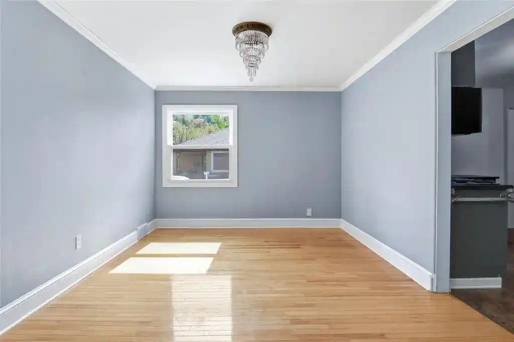 Photo 4 of Single family home for sale at 649 Putnam Dr, Eau Claire, WI 54701 | MLS# 1605176 | Listing updated on 2026-09-16