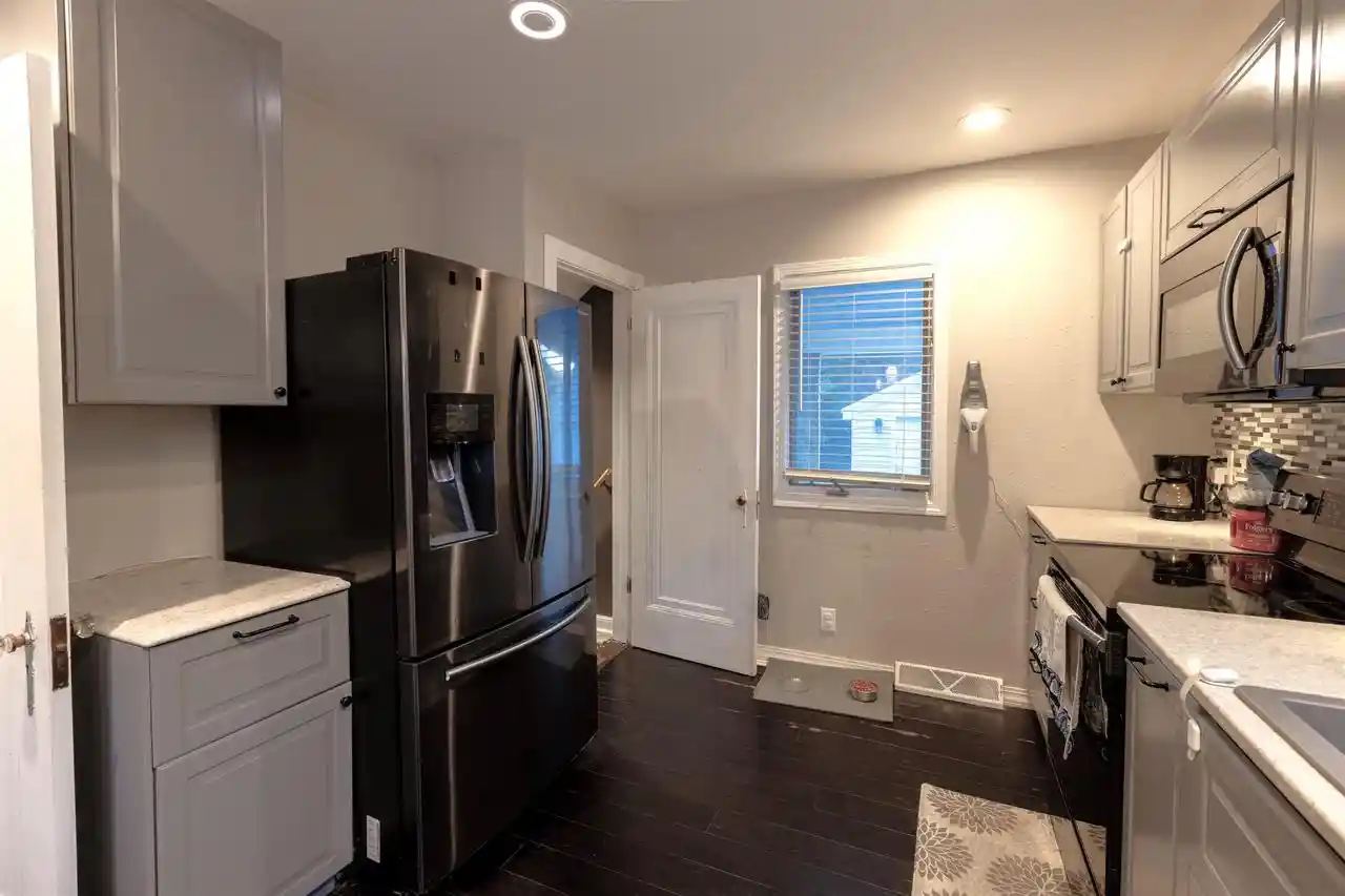 Photo 3 of Single family home for sale at 605 Chestnut St, Neenah, WI 54956 | MLS# 50332675 | Listing updated on 2026-09-20