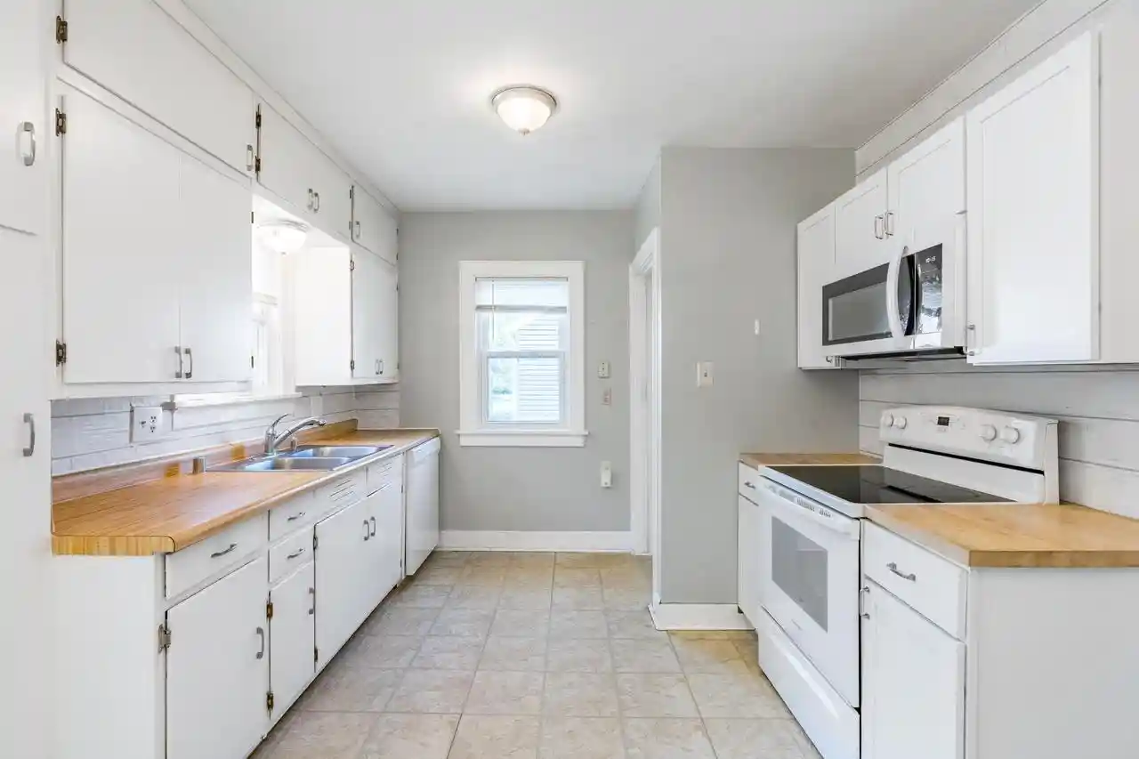 Photo 2 of Single family home for sale at 202 Frances St, Rothschild, WI 54474 | MLS# 22604585 | Listing updated on 2026-09-21