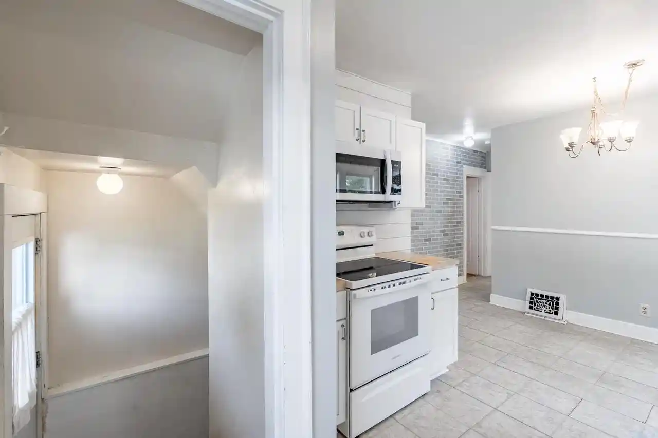 Photo 4 of Single family home for sale at 202 Frances St, Rothschild, WI 54474 | MLS# 22604585 | Listing updated on 2026-09-21