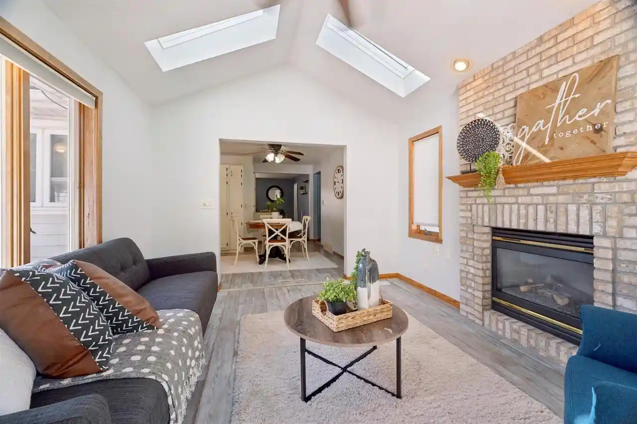 Photo 2 of Single family home for sale at 1024 E Lindbergh St, Appleton, WI 54911 | MLS# 50332748 | Listing updated on 2026-09-18