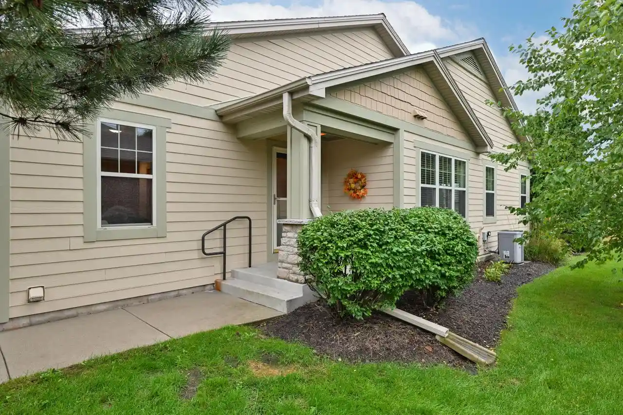 Condo for sale at S70w15265 Honeysuckle Cir, Muskego, WI 53150 | MLS# 1980802