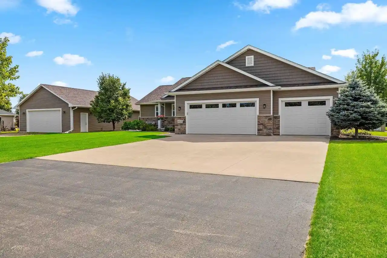 Photo 1 of Single family home for sale at W6179 Everglade Rd, Greenville, WI 54942 | MLS# 50332754 | Listing updated on 2026-09-20
