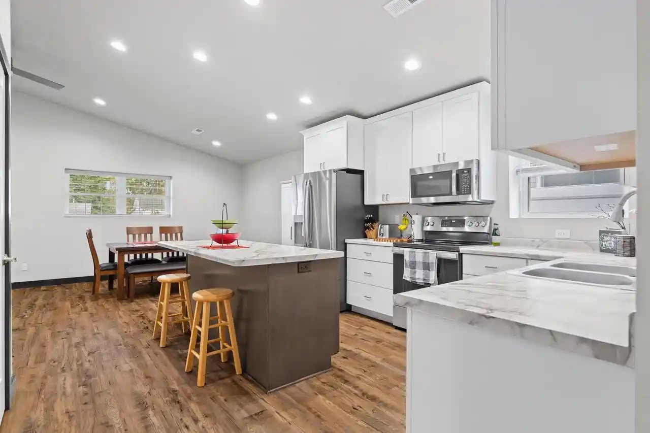 Photo 2 of Single family home for sale at 2829 Hamilton St, La Crosse, WI 54603 | MLS# 1980810 | Listing updated on 2026-09-16