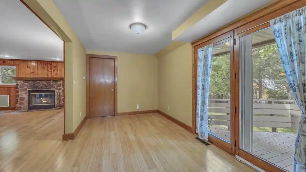 Photo 4 of Single family home for sale at 5529 Evergreen Dr, Sheboygan, WI 53081 | MLS# 1980820 | Listing updated on 2026-10-05