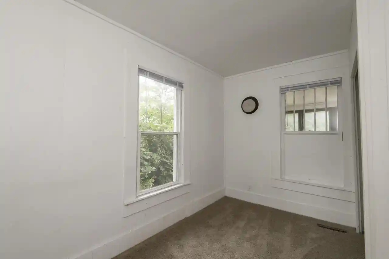 Photo 3 of Single family home for sale at 923 Randall St, Beloit, WI 53511 | MLS# 1980823 | Listing updated on 2026-09-16