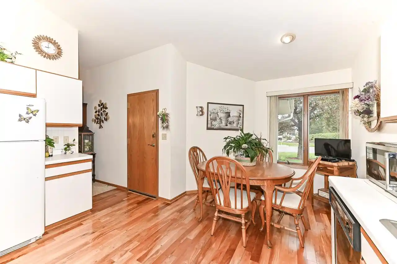 Photo 3 of Condo for sale at 105 E Sutton Pl #A, Waukesha, WI 53188 | MLS# 1980827 | Listing updated on 2026-09-26