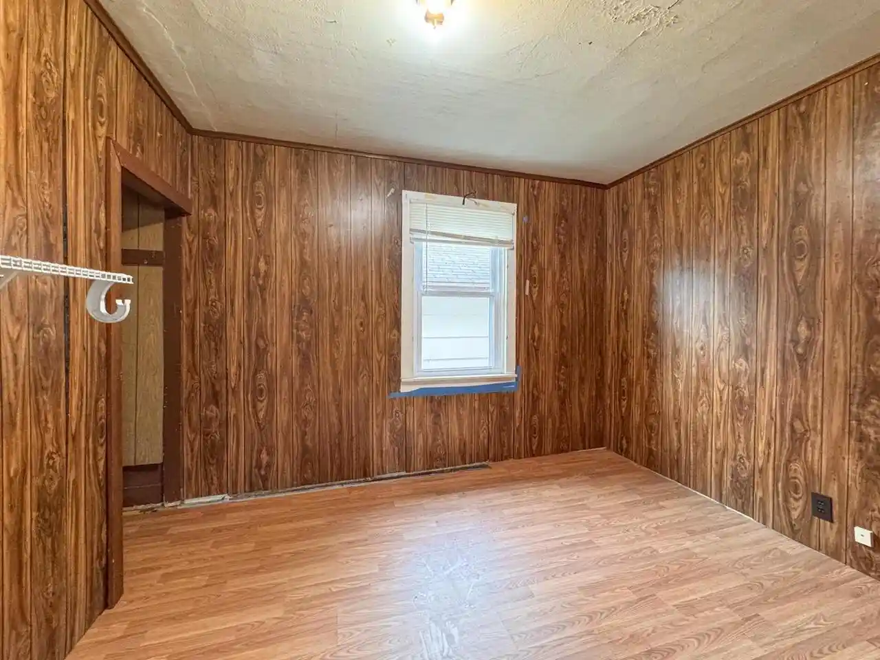 Photo 4 of Single family home for sale at 115 N Irwin Ave, Green Bay, WI 54301 | MLS# 50332758 | Listing updated on 2026-09-22
