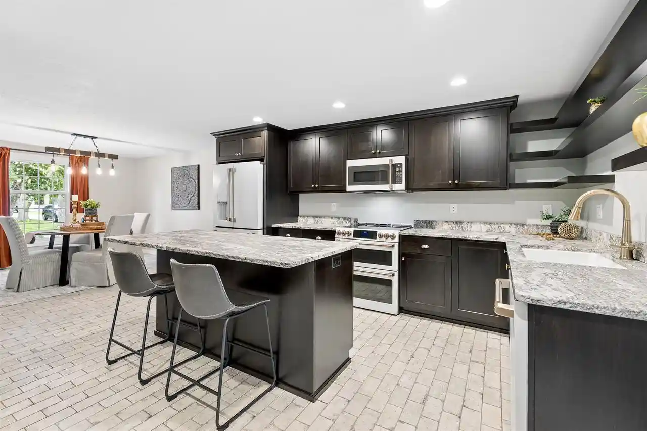 Photo 3 of Single family home for sale at 1214 Irwin Ave, De Pere, WI 54115 | MLS# 50332765 | Listing updated on 2026-09-21