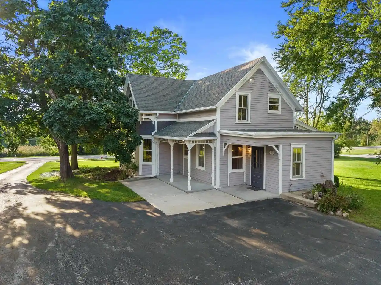 Photo 1 of Single family home for sale at 7582 S 51st Street, Franklin, WI 53132 | MLS# 1980837 | Listing updated on 2026-09-16