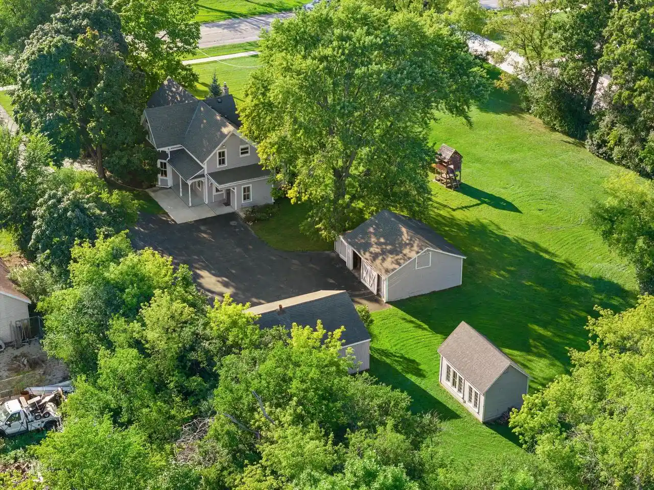 Photo 3 of Single family home for sale at 7582 S 51st Street, Franklin, WI 53132 | MLS# 1980837 | Listing updated on 2026-09-16
