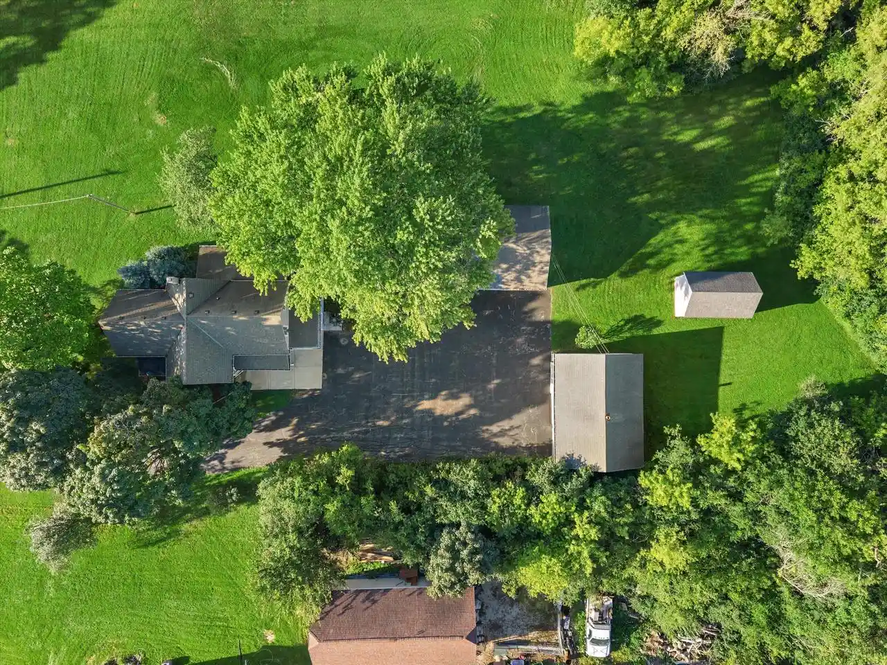 Photo 3 of Single family home for sale at 7582 S 51st Street, Franklin, WI 53132 | MLS# 1980837 | Listing updated on 2026-09-16
