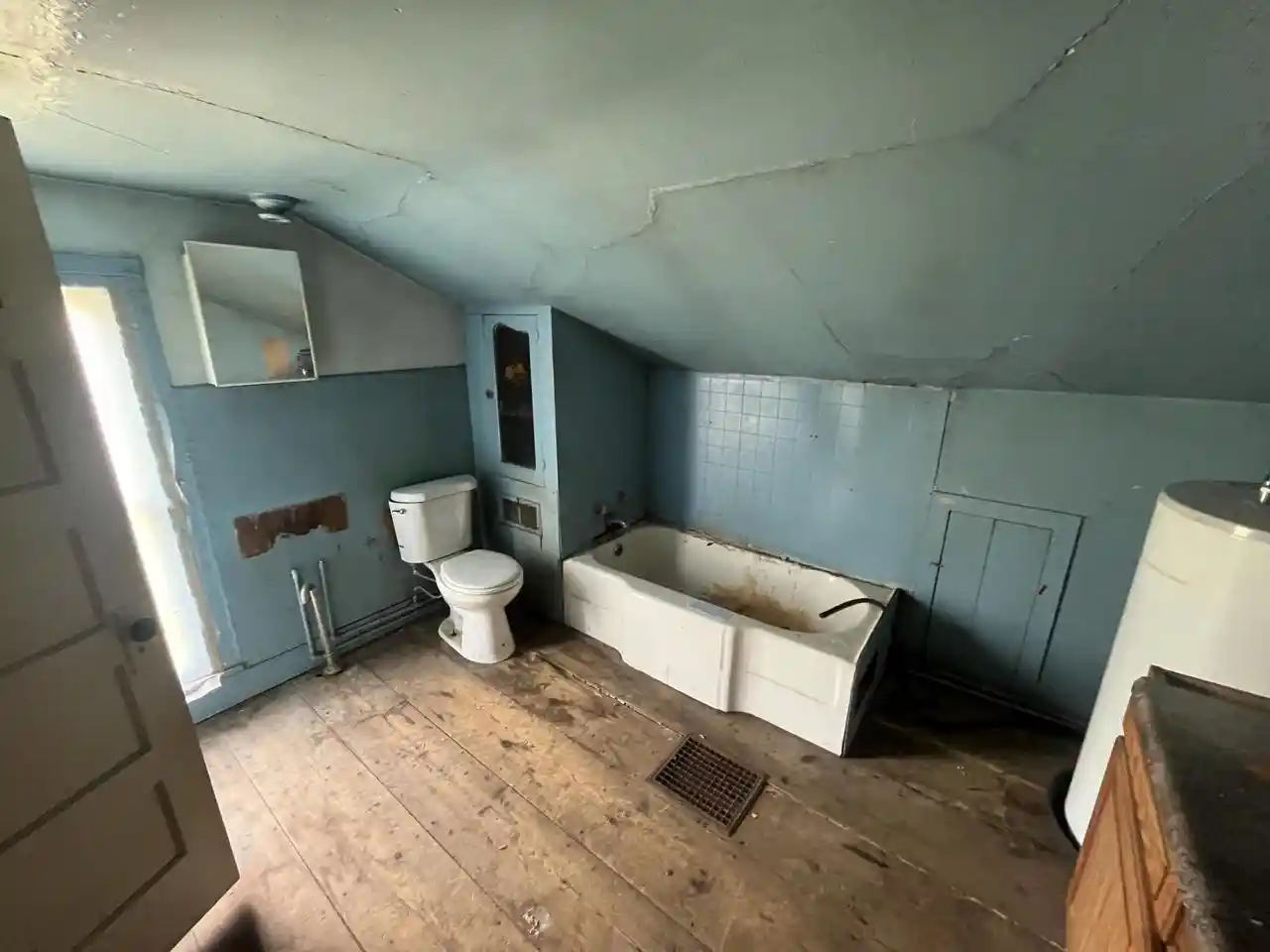 Photo 2 of Single family home for sale at 640 N Locust St, Reedsburg, WI 53959 | MLS# 1980834 | Listing updated on 2026-09-16
