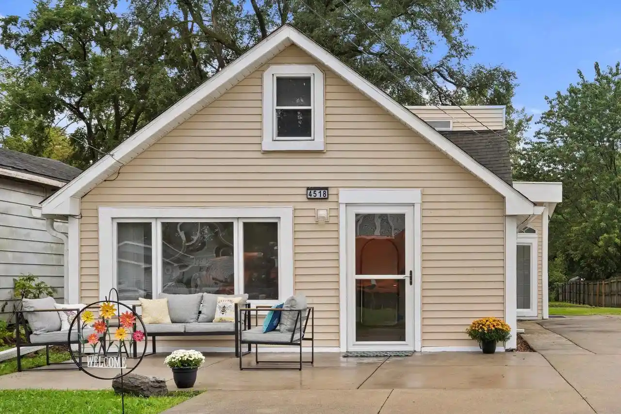Photo 1 of Single family home for sale at 4518 47th Avenue, Kenosha, WI 53144 | MLS# 1980838 | Listing updated on 2026-09-17