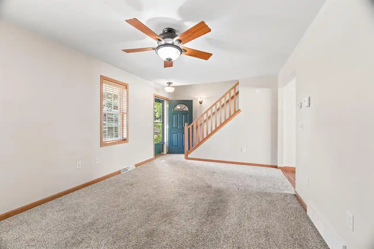 Photo 2 of Single family home for sale at 10 S Royal Ave, Fond Du Lac, WI 54935 | MLS# 50332764 | Listing updated on 2026-09-18