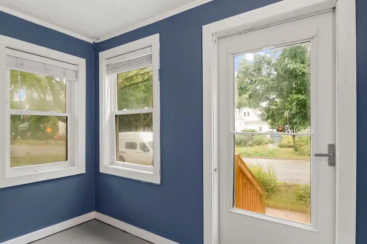 Photo 4 of Single family home for sale at 1946 E Dayton St, Madison, WI 53704 | MLS# 2032806 | Listing updated on 2026-09-16