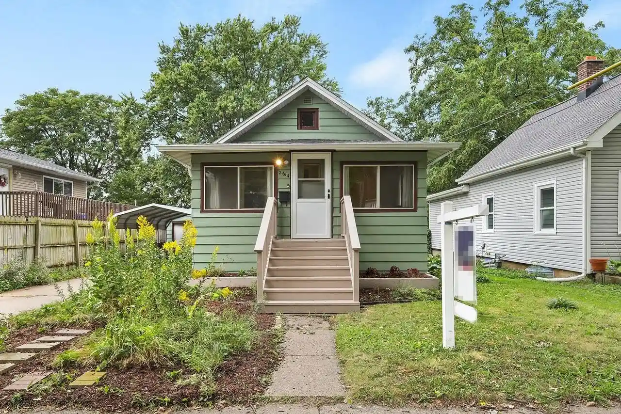 Photo 1 of Single family home for sale at 2614 Scofield St, Madison, WI 53704 | MLS# 2032810 | Listing updated on 2026-09-16