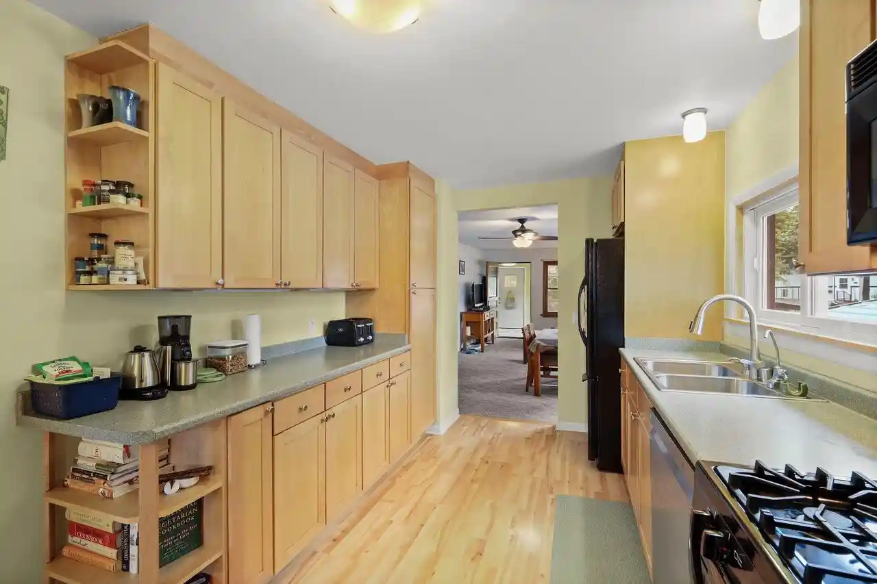 Photo 3 of Single family home for sale at 2614 Scofield St, Madison, WI 53704 | MLS# 2032810 | Listing updated on 2026-09-16