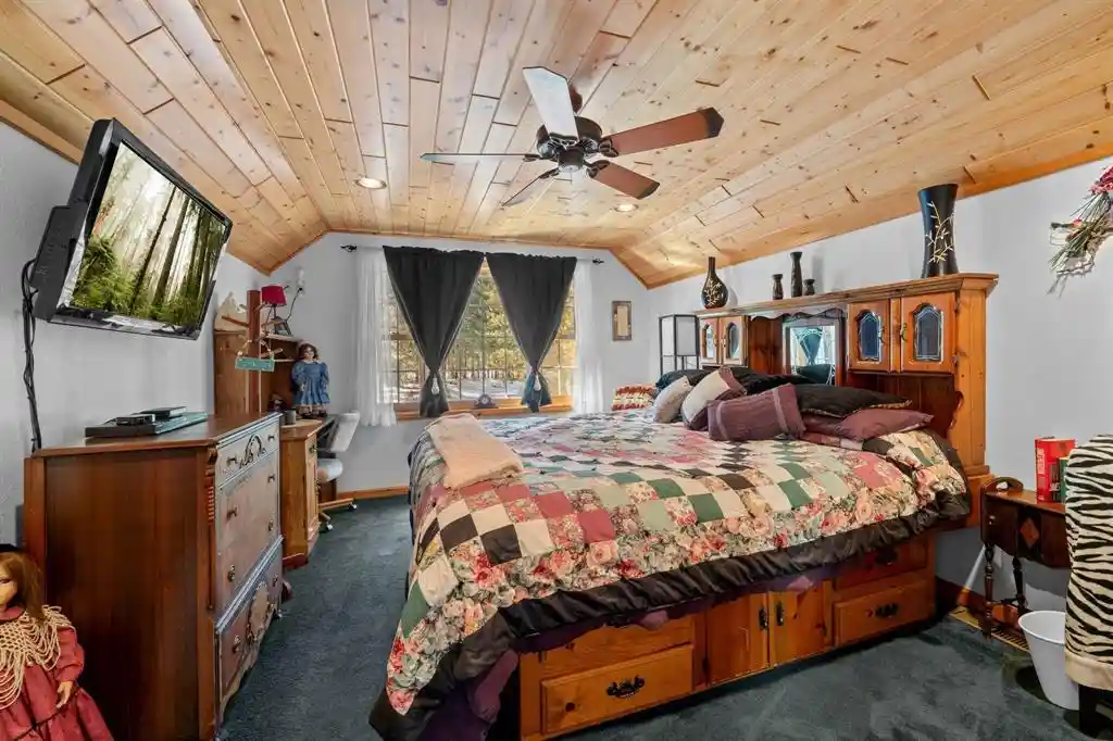 Photo 4 of Single family home for sale at 22882 Old 35, Siren, WI 54872 | MLS# 1605191 | Listing updated on 2026-09-17