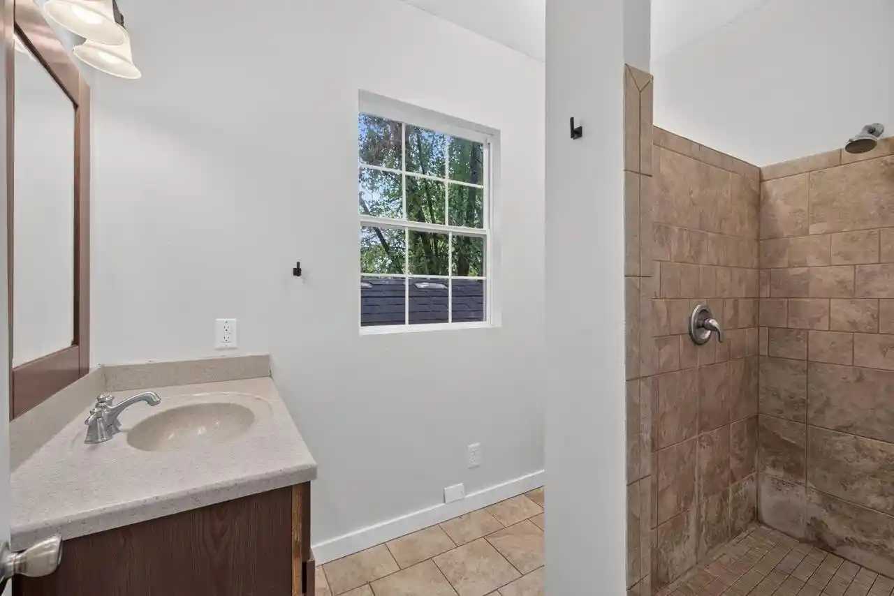 Photo 4 of Sale Pending at 1733 Charles St, La Crosse, WI 54603 | MLS# 1980851 | Listing updated on 2026-09-20