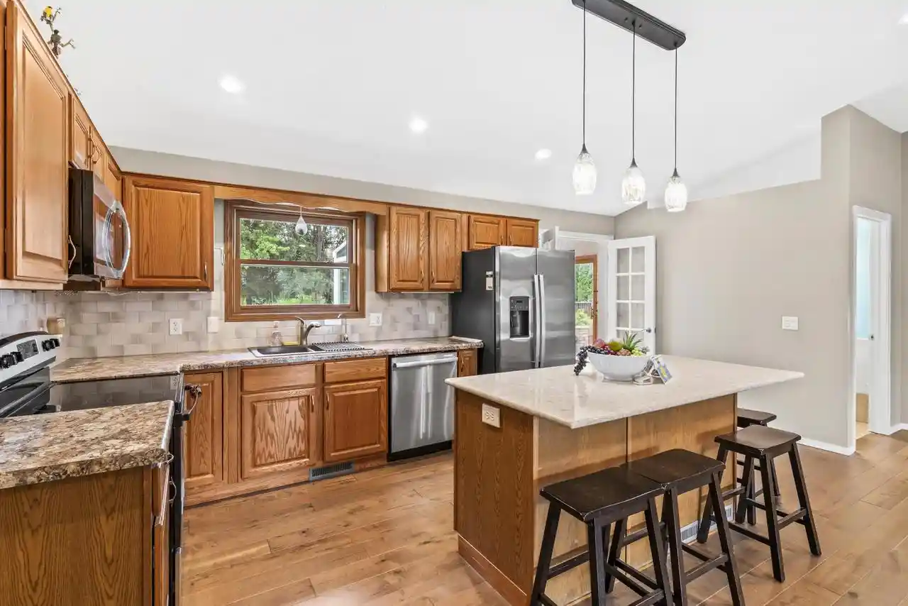 Photo 3 of Single family home for sale at N1576 Evening Star Dr, Greenville, WI 54942 | MLS# 50332768 | Listing updated on 2026-09-21