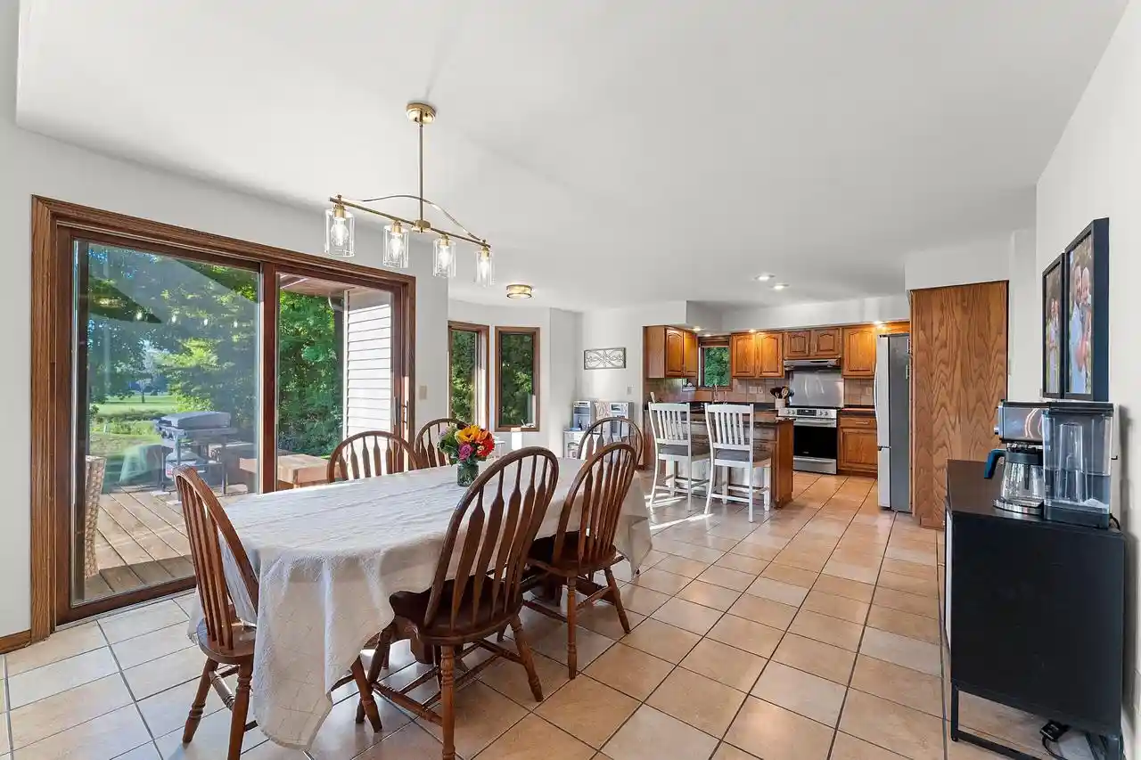 Photo 2 of Single family home for sale at 1611 Hollowbrook Ct, Reedsville, WI 54230 | MLS# 1980862 | Listing updated on 2026-09-18