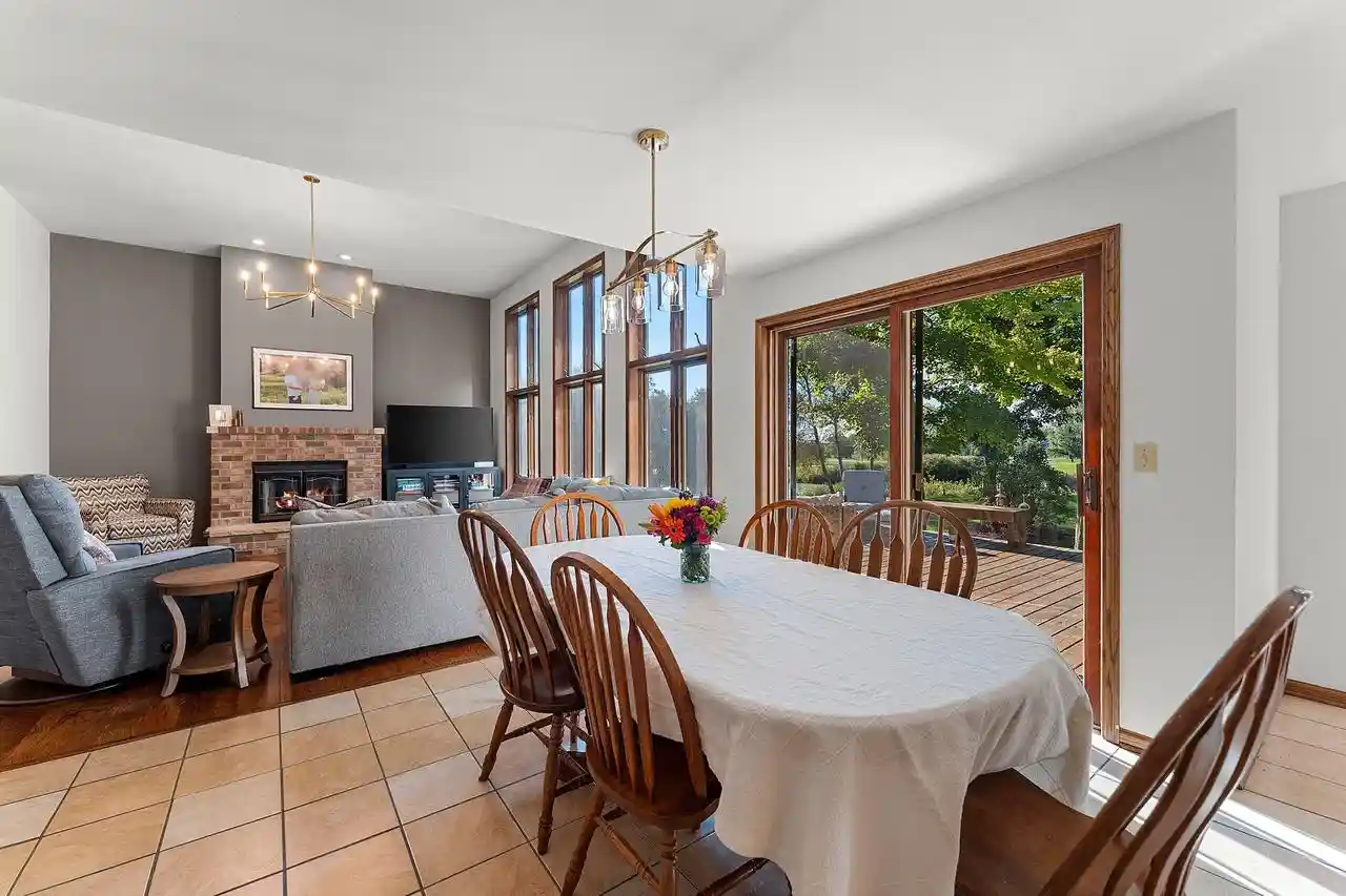 Photo 3 of Single family home for sale at 1611 Hollowbrook Ct, Reedsville, WI 54230 | MLS# 1980862 | Listing updated on 2026-09-18