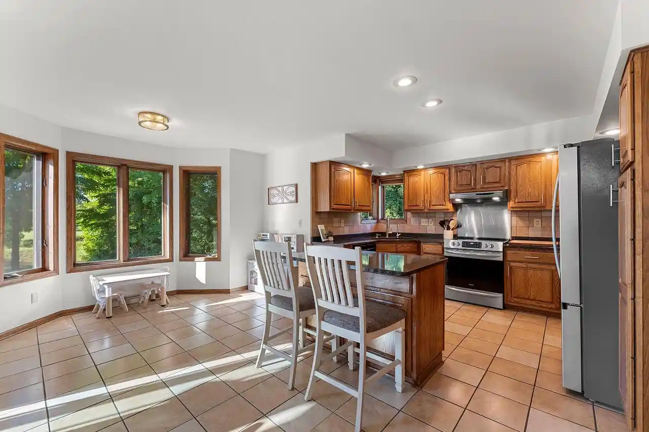 Photo 4 of Single family home for sale at 1611 Hollowbrook Ct, Reedsville, WI 54230 | MLS# 1980862 | Listing updated on 2026-09-18