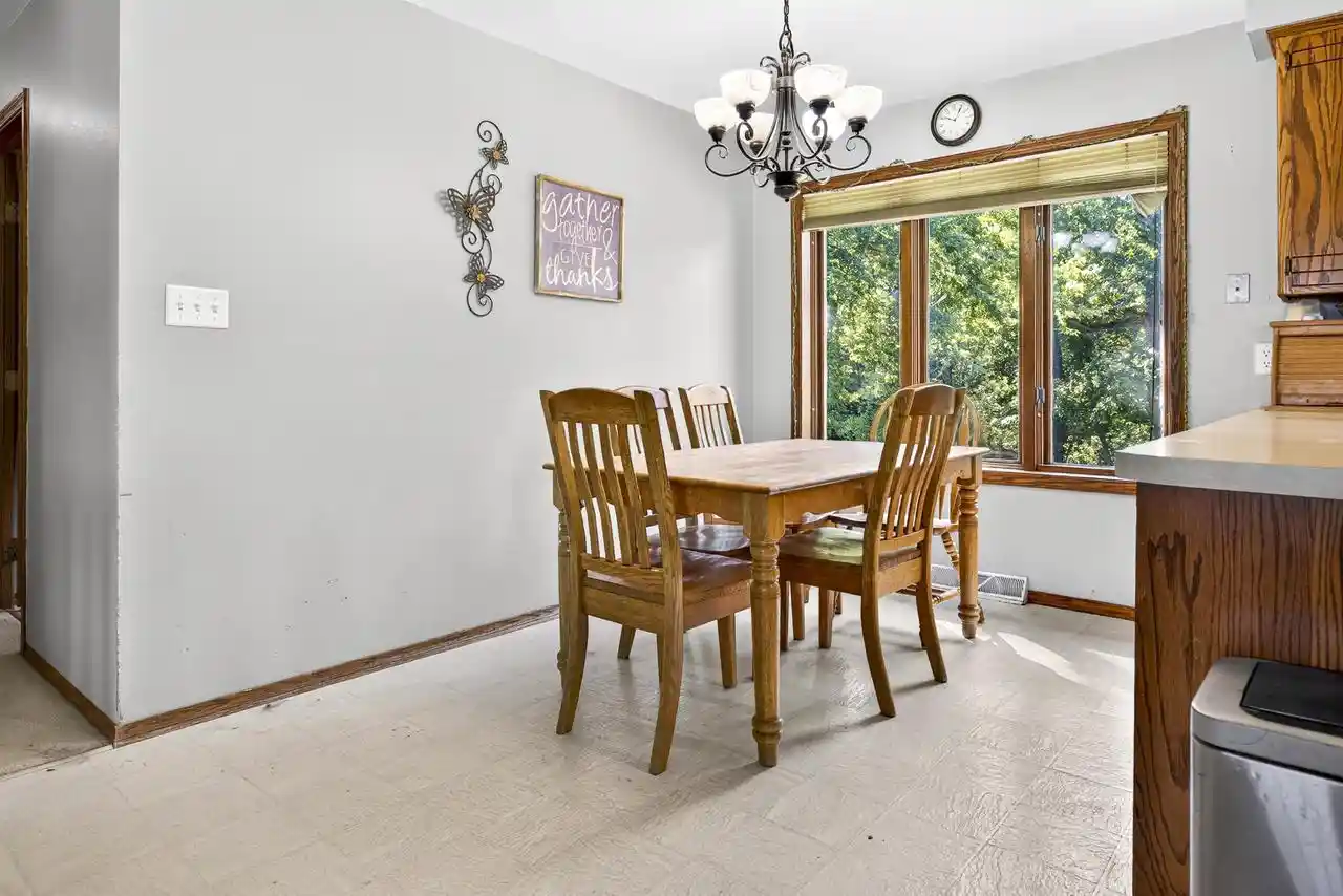 Photo 4 of Single family home for sale at W487 County Rd Uu, Kaukauna, WI 54130 | MLS# 50332752 | Listing updated on 2026-09-22