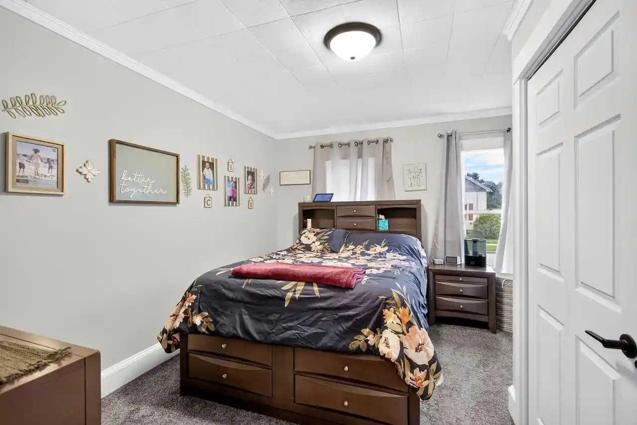 Photo 3 of Single family home for sale at 822 W 11th Avenue, Oshkosh, WI 54902 | MLS# 50332776 | Listing updated on 2026-09-24