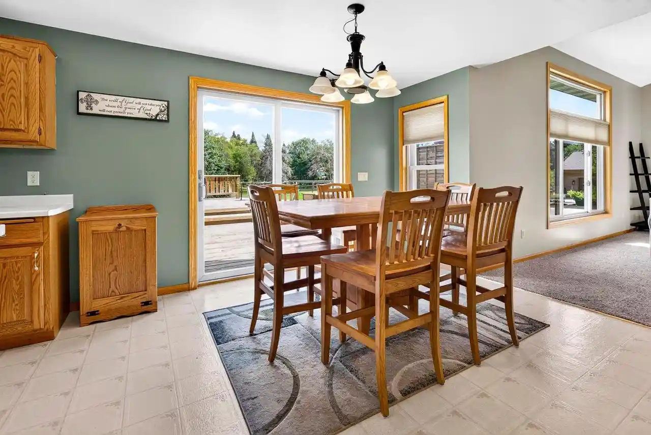 Photo 2 of Single family home for sale at N3548 Sunset Ln, New London, WI 54961 | MLS# 50332777 | Listing updated on 2026-09-17