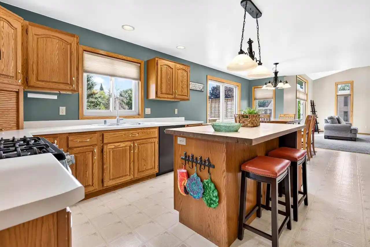 Photo 3 of Single family home for sale at N3548 Sunset Ln, New London, WI 54961 | MLS# 50332777 | Listing updated on 2026-09-17