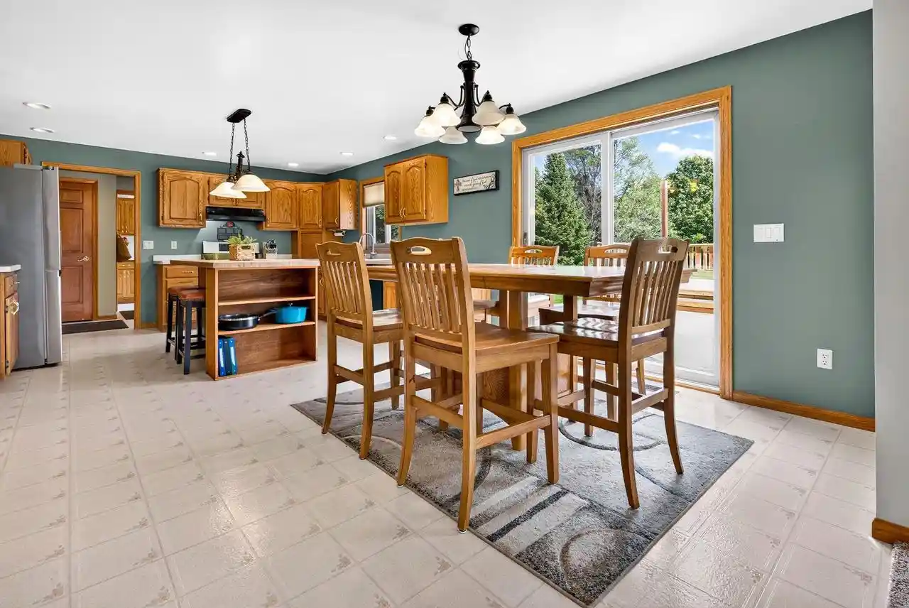 Photo 3 of Single family home for sale at N3548 Sunset Ln, New London, WI 54961 | MLS# 50332777 | Listing updated on 2026-09-17