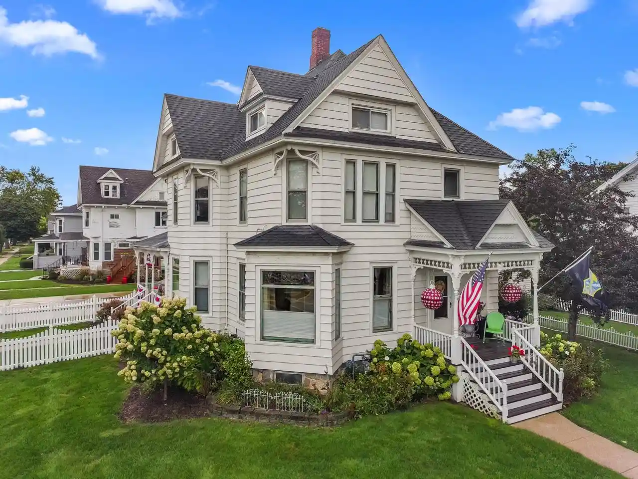 Photo 1 of Single family home for sale at 102 E Court St, Elkhorn, WI 53121 | MLS# 1980869 | Listing updated on 2026-09-18