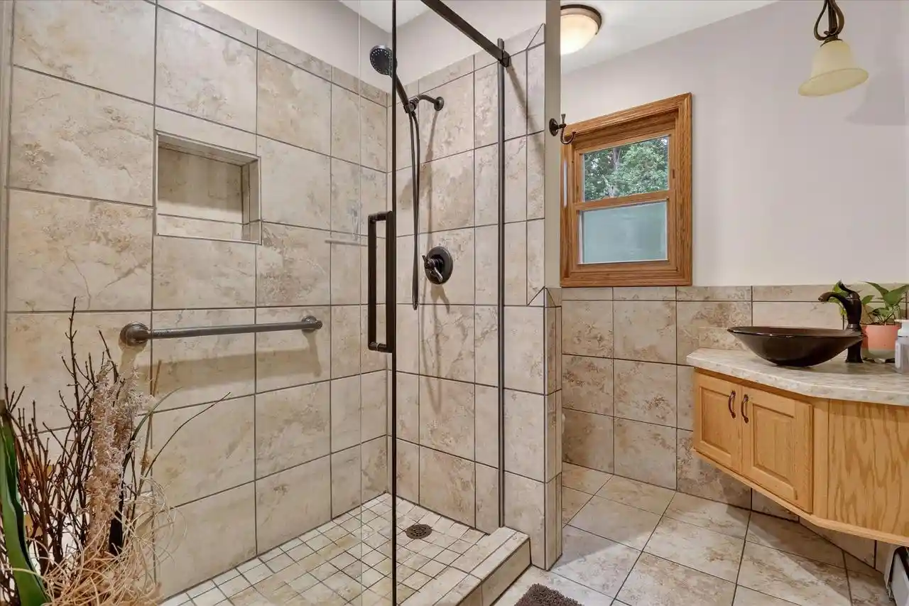 Photo 2 of Single family home for sale at 825 W Happy Holw Rd, Janesville, WI 53546 | MLS# 2032819 | Listing updated on 2026-09-19