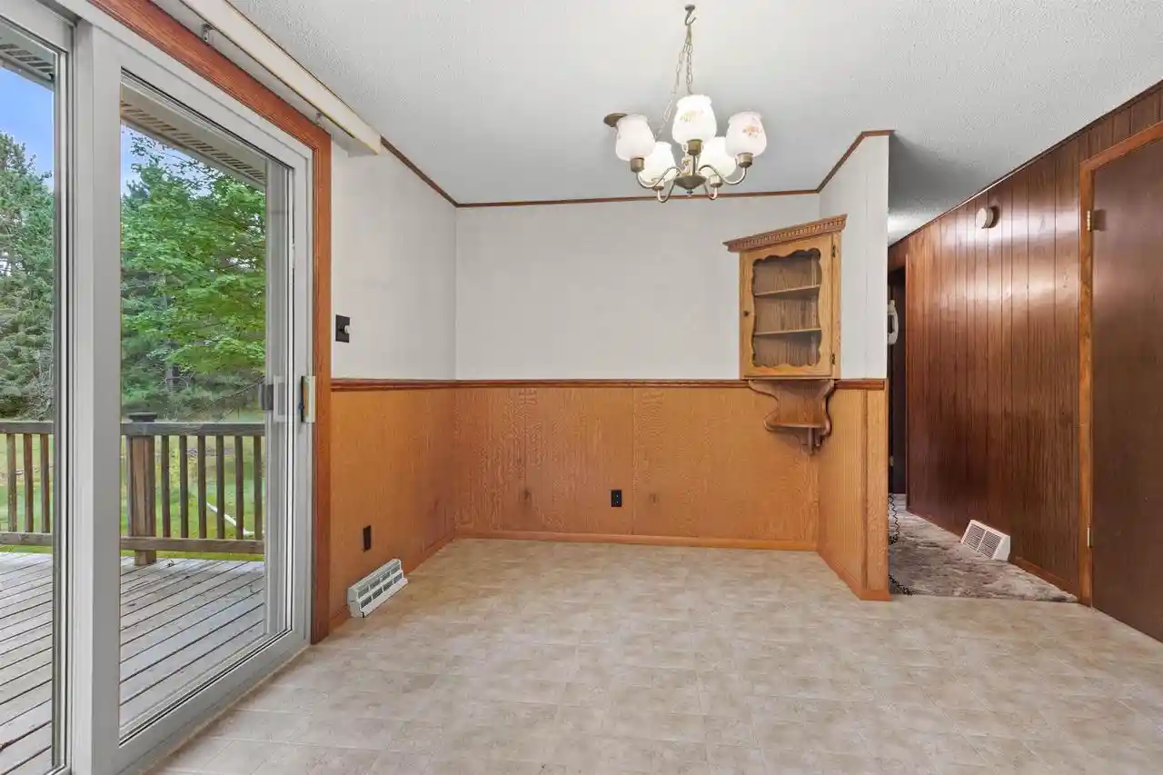 Photo 2 of Single family home for sale at 4555 Lynn Hl Rd, Nekoosa, WI 54457 | MLS# 22604599 | Listing updated on 2026-09-21