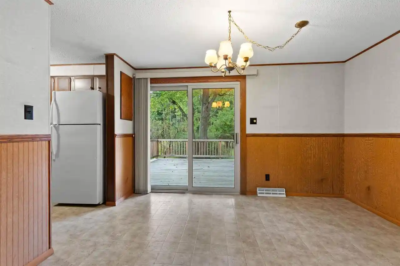 Photo 3 of Single family home for sale at 4555 Lynn Hl Rd, Nekoosa, WI 54457 | MLS# 22604599 | Listing updated on 2026-09-21